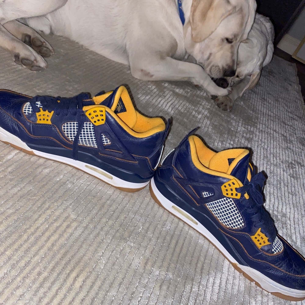 Jordan 4 - Picture 3 of 4